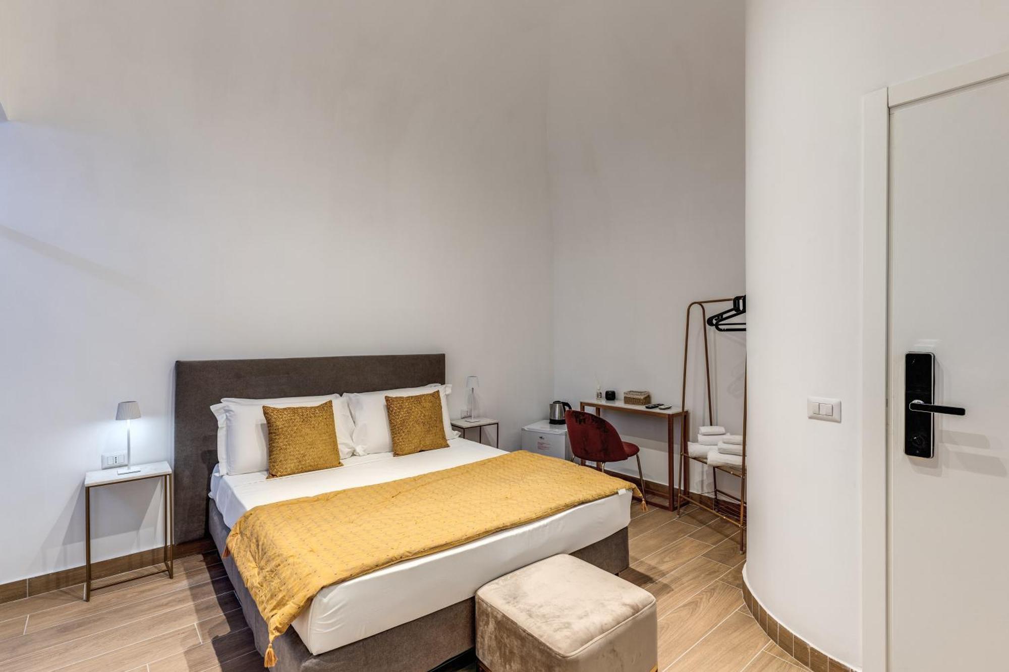 Domus Partenopea Naples Luaran gambar