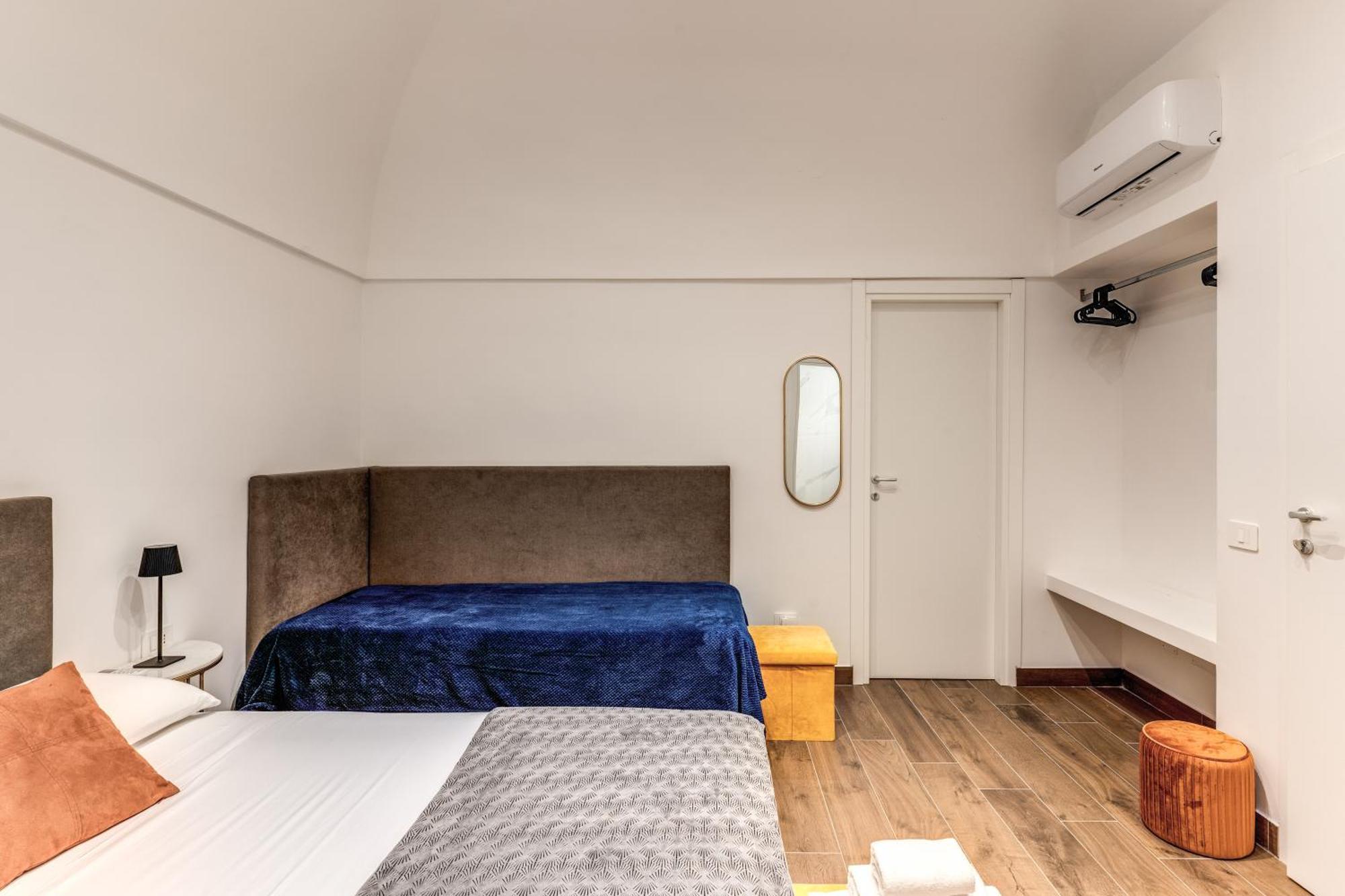 Domus Partenopea Naples Luaran gambar