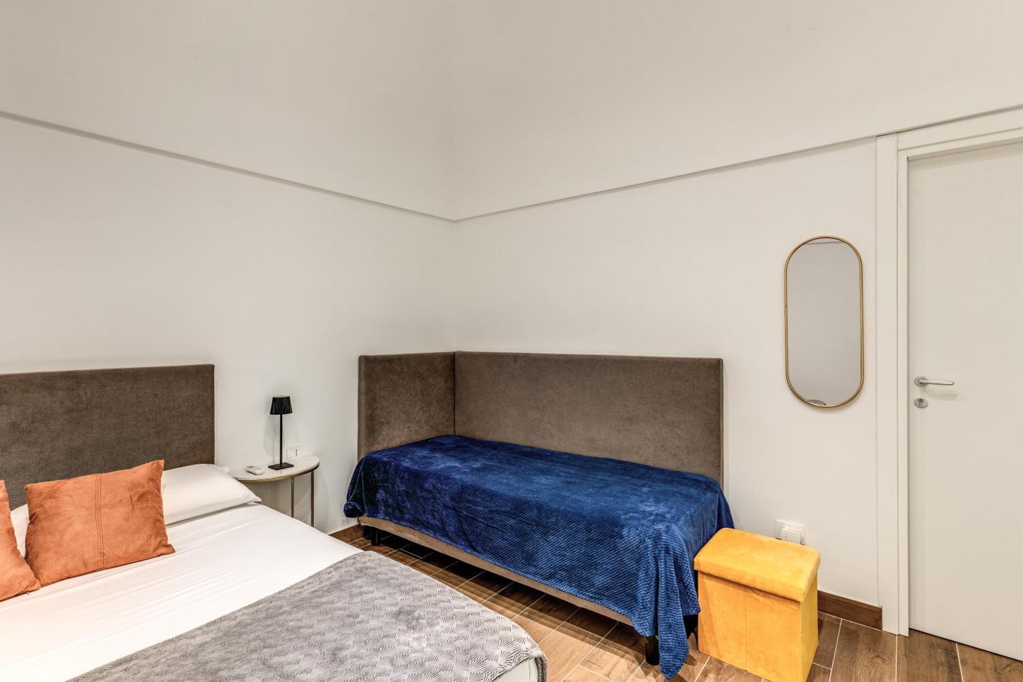 Domus Partenopea Naples Luaran gambar